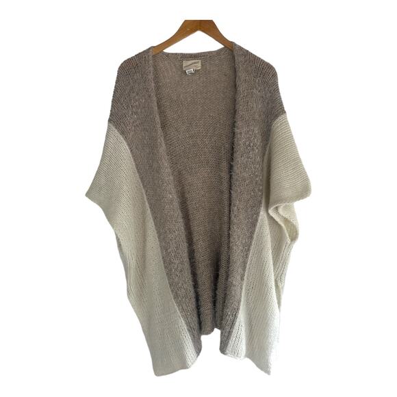 Universal Thread Poncho Open Cardigan Sweater Soft Colorblock Cream One Size - Picture 1 of 11